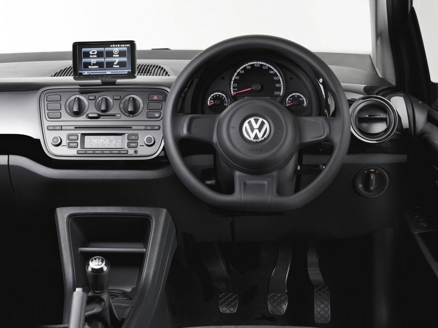  Volkswagen up! 5-Door 2012 года  (AU) (фото 5 из 15)
